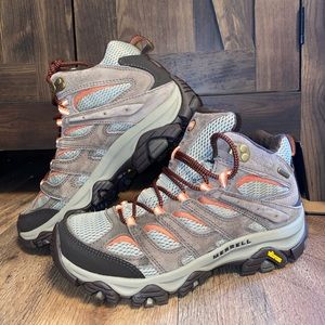 Merrell Women's Moab 3 Mid Waterproof Hiking Boot